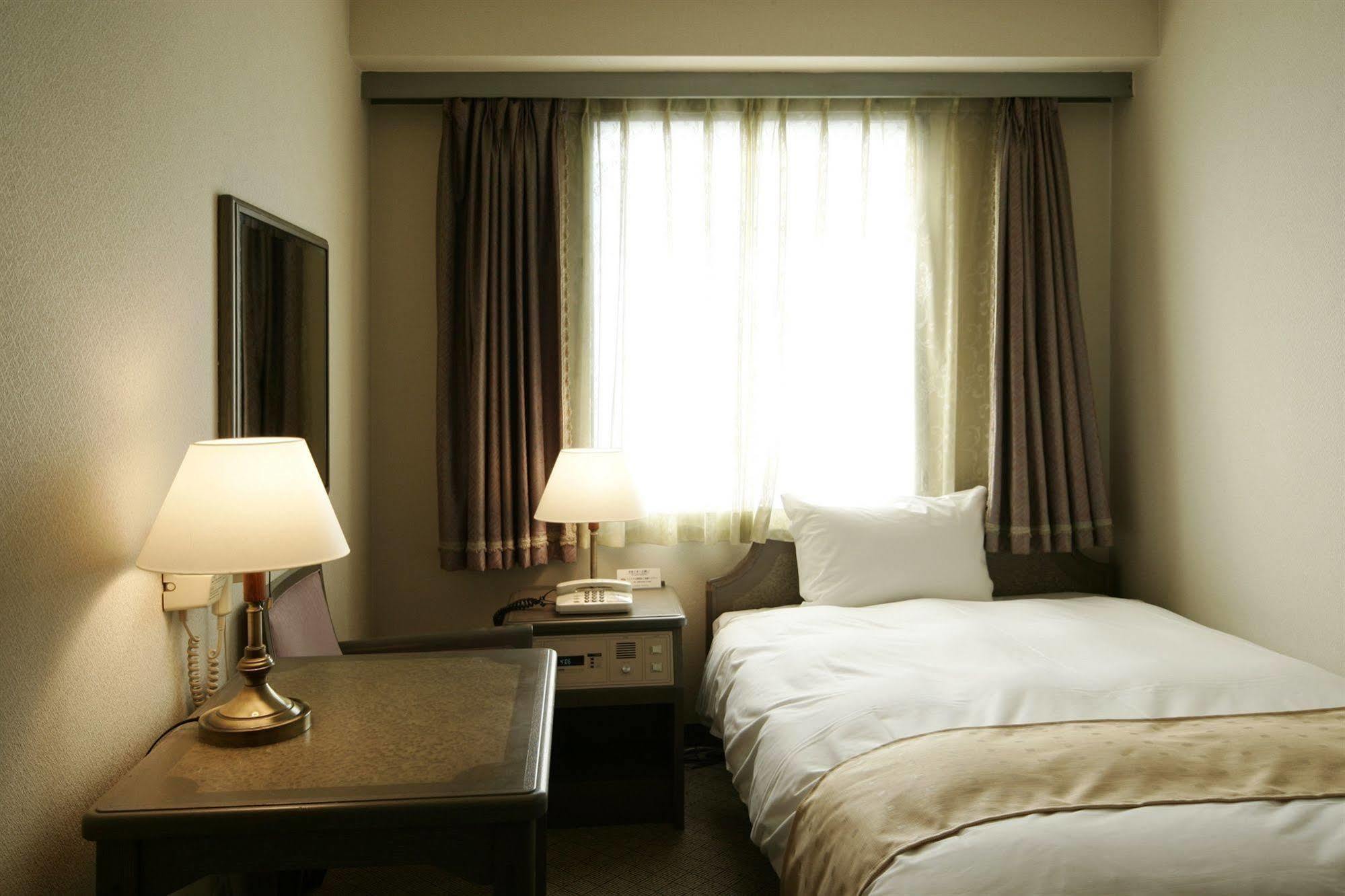 Loisir Hotel Yokkaichi Esterno foto