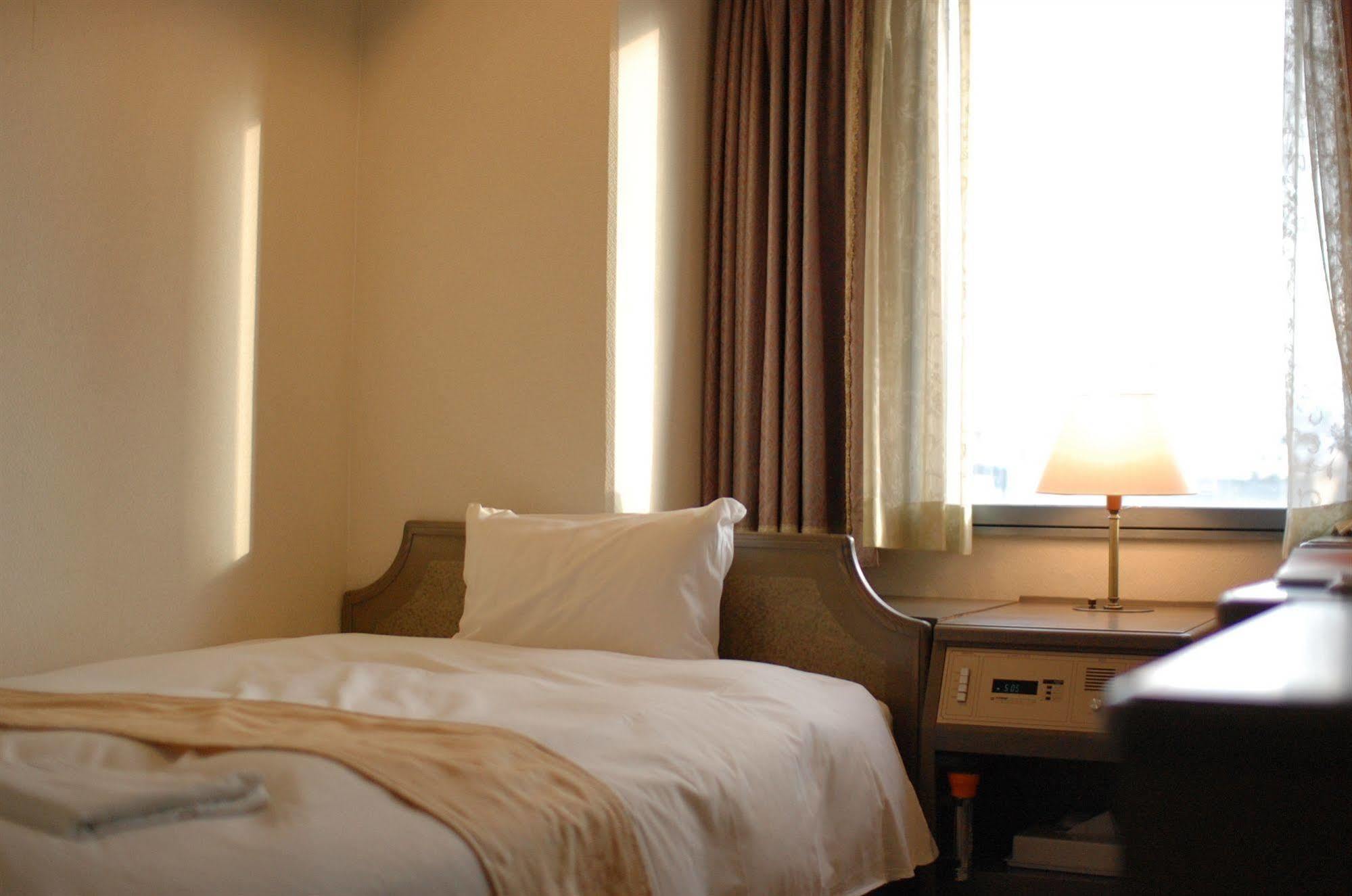 Loisir Hotel Yokkaichi Esterno foto