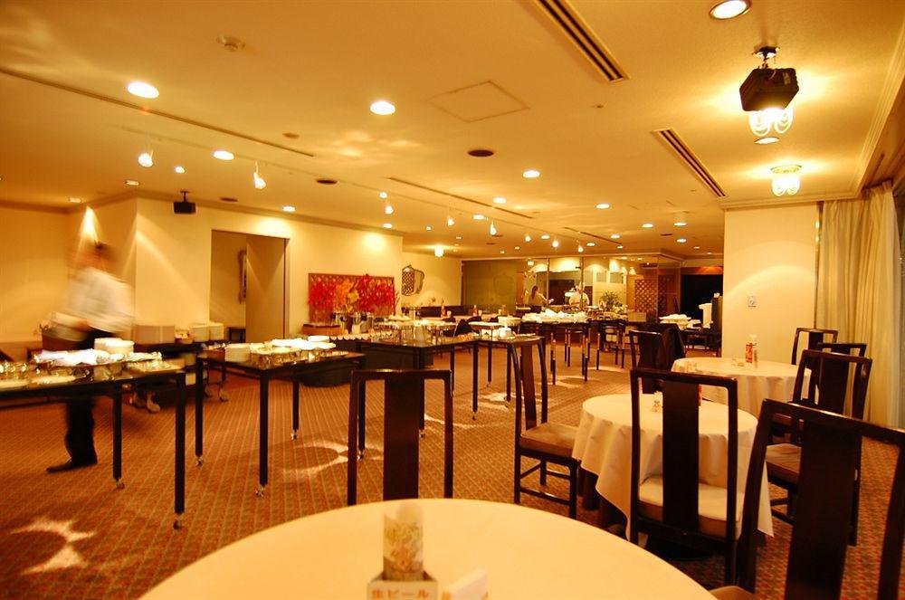 Loisir Hotel Yokkaichi Esterno foto